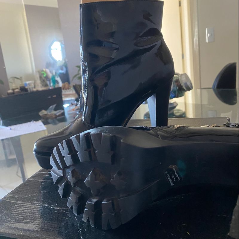 Bota Tratorada Verniz Carmen Steffens Bota Feminina Carmen