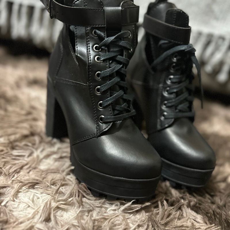 Bota fashion tratorada vicerinne