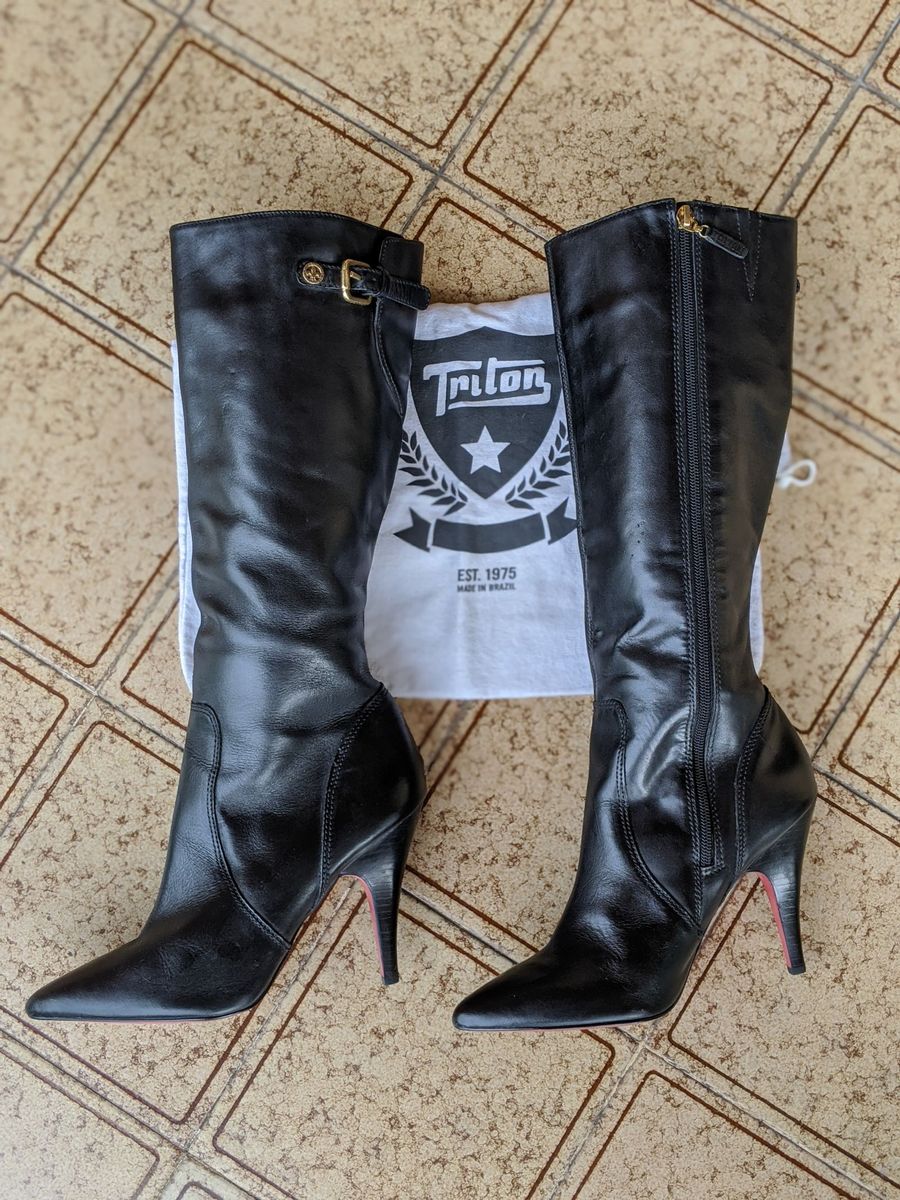 bota-triton-salto-alto-e-solado-rosa-bota-feminina-triton-usado