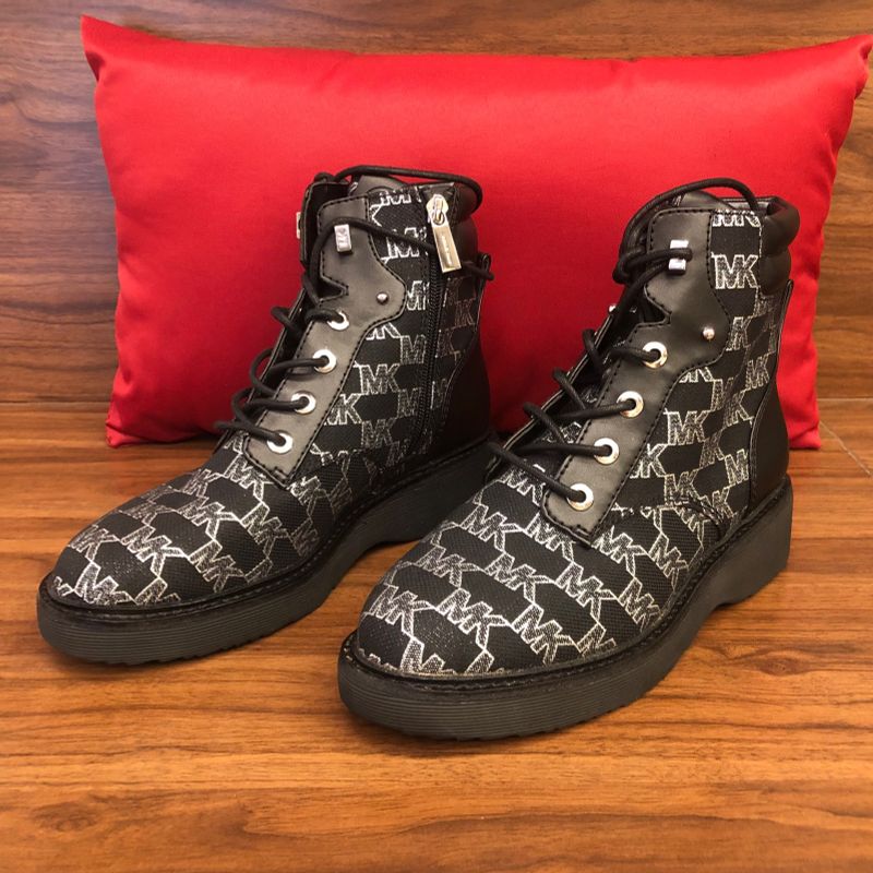 Coturno Louis Vuitton  Bota Feminina Louis-Vuitton Nunca Usado