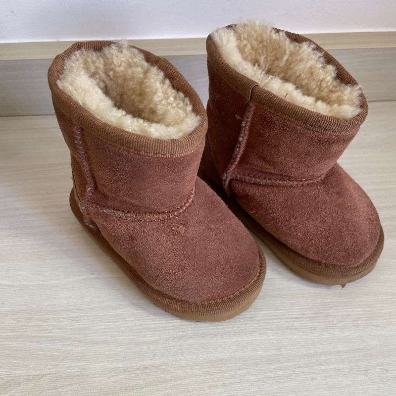 Bota ugg hot sale enjoei