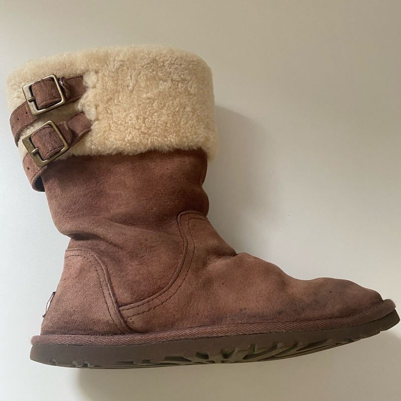 Bota best sale ugg marrom