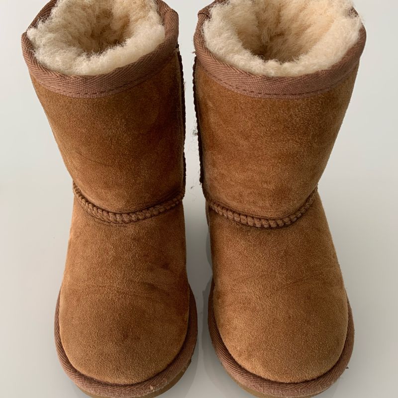 Bota ugg hot sale infantil original