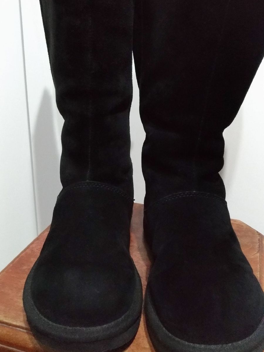 bota ugg cano curto