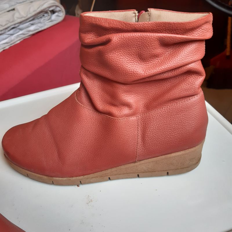 Bota vermelha hot sale usaflex