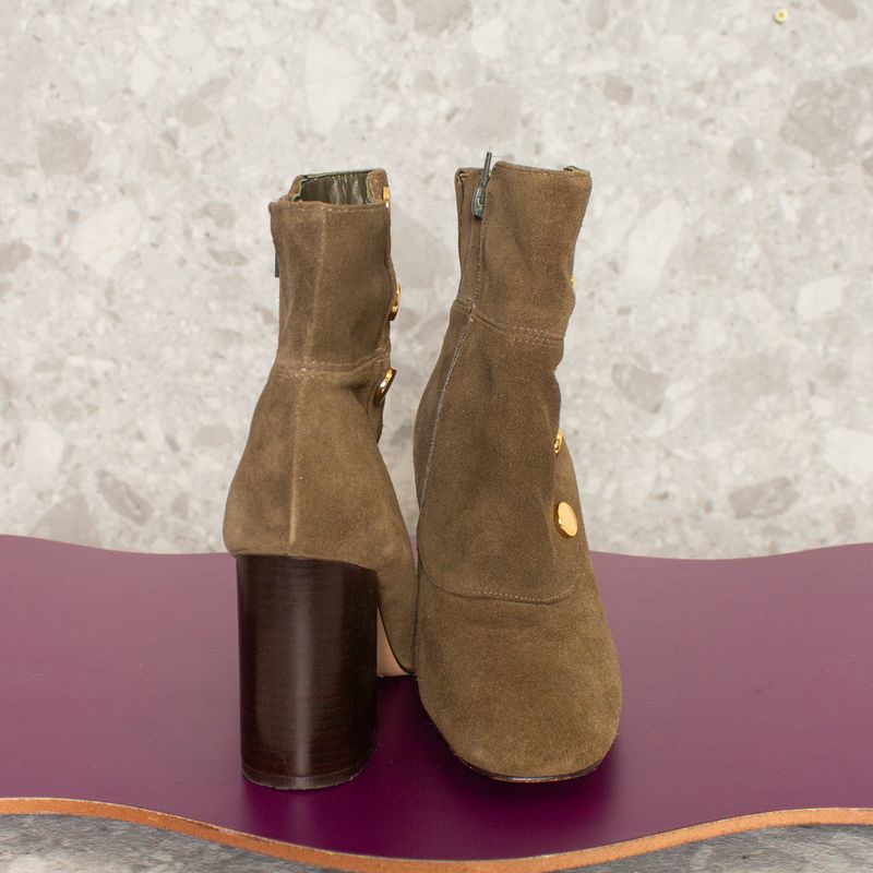 Bota verde hot sale militar arezzo