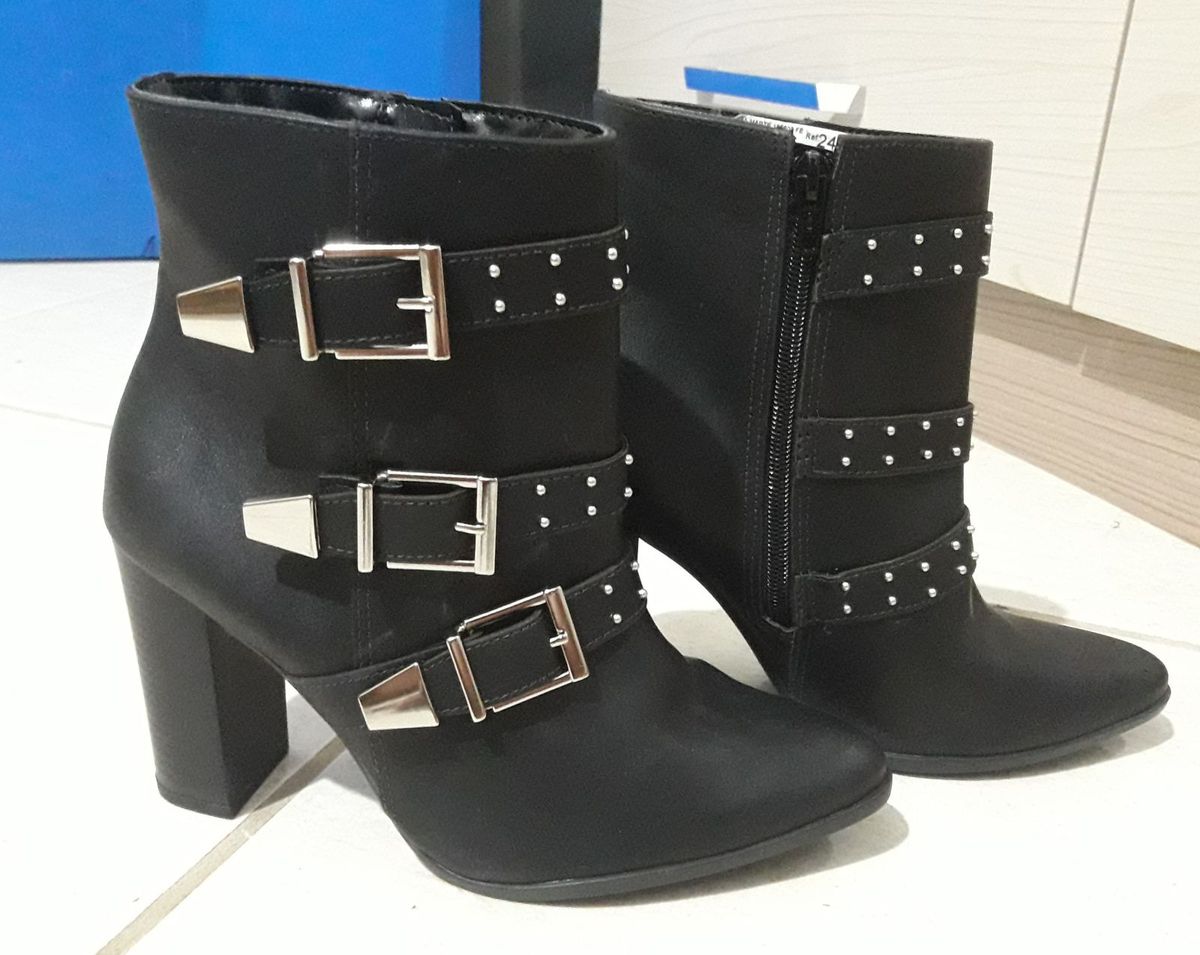 via marte ankle boot
