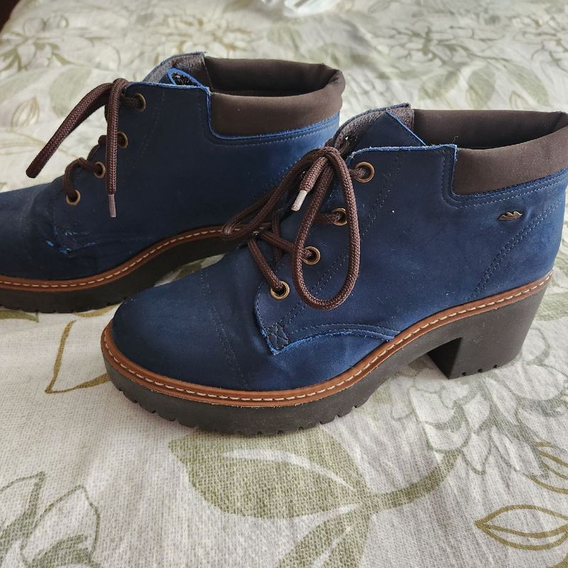 Bota via hot sale marte azul marinho