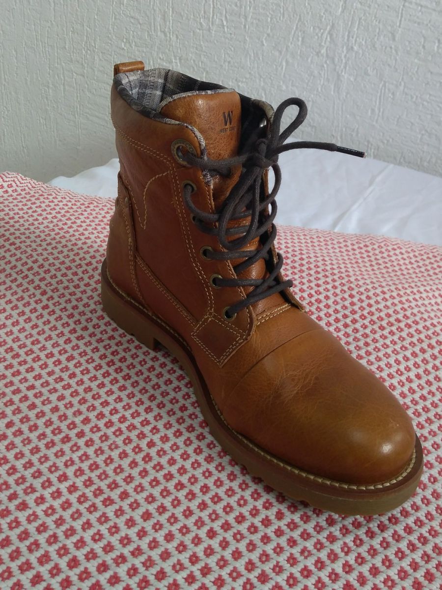 bota west coast caramelo