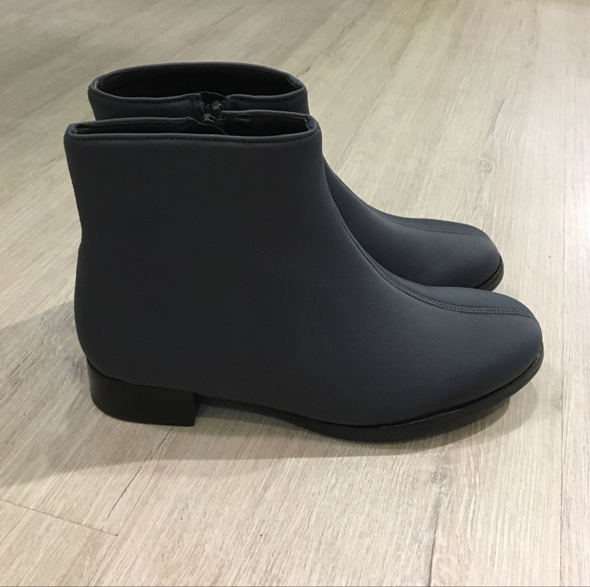 bota de neoprene feminina