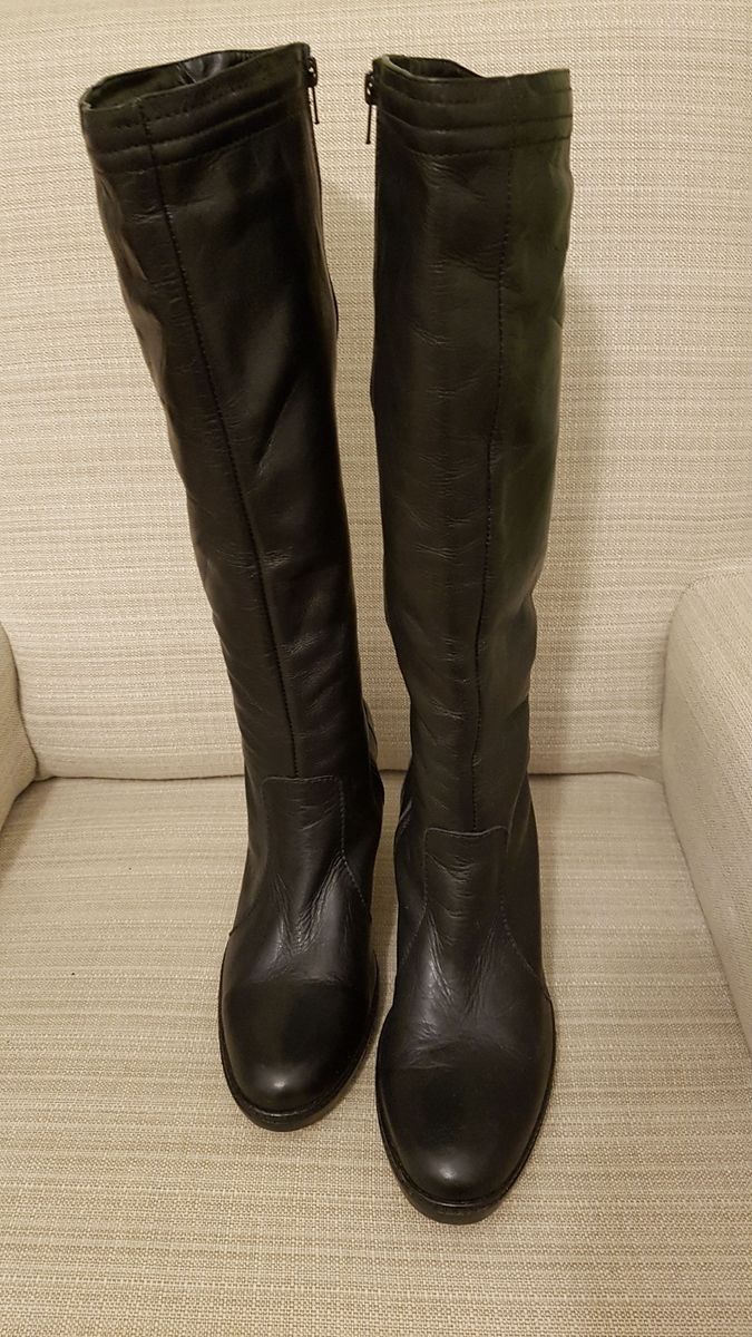 botas pretas sem salto