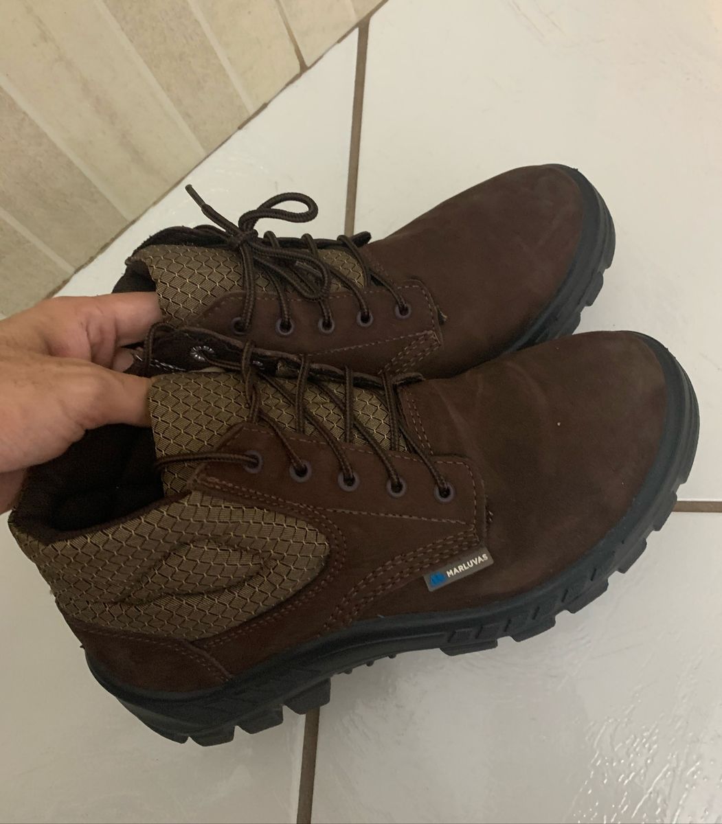 bota marluvas masculina