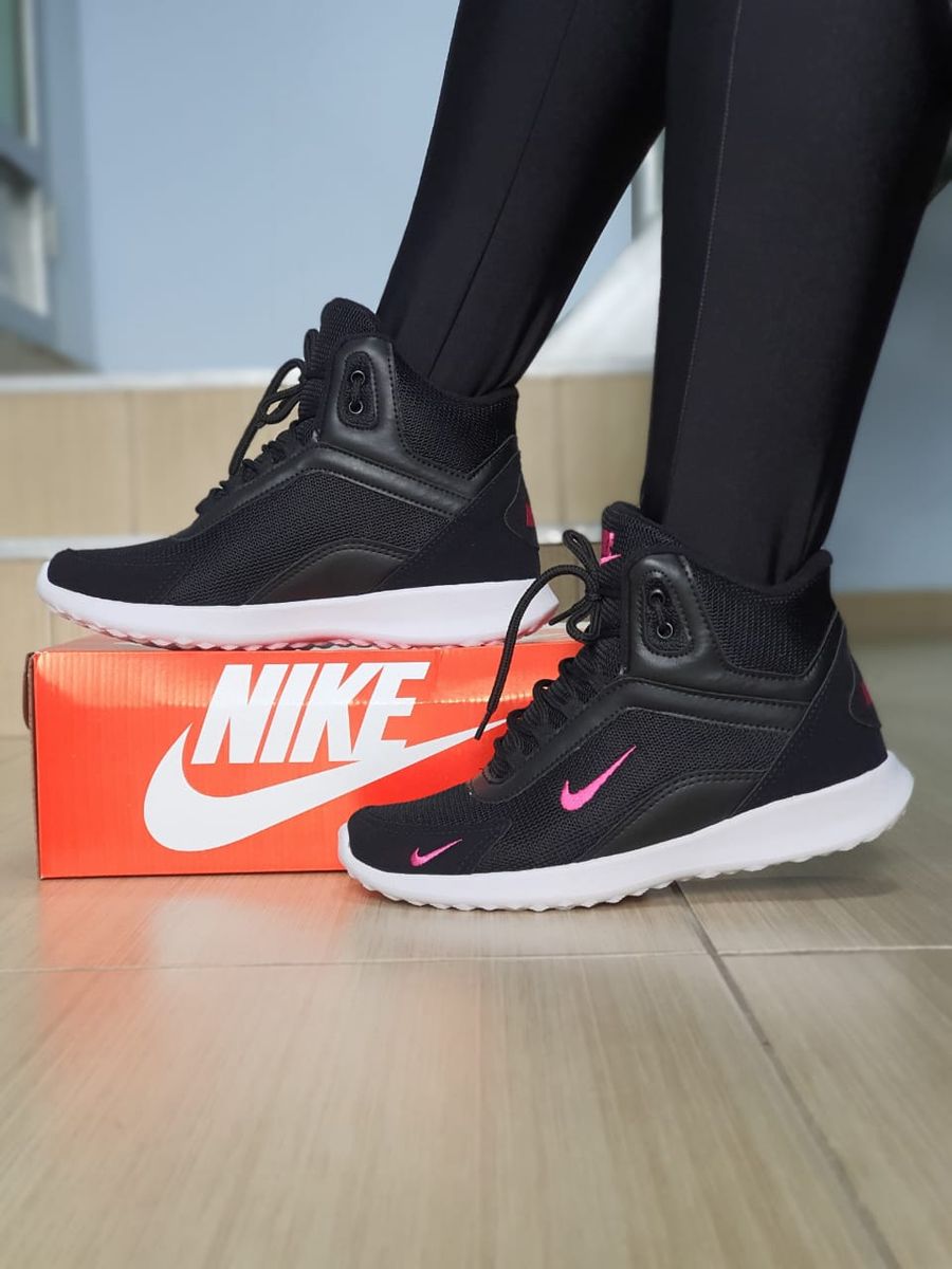 Botinha da hot sale nike feminina