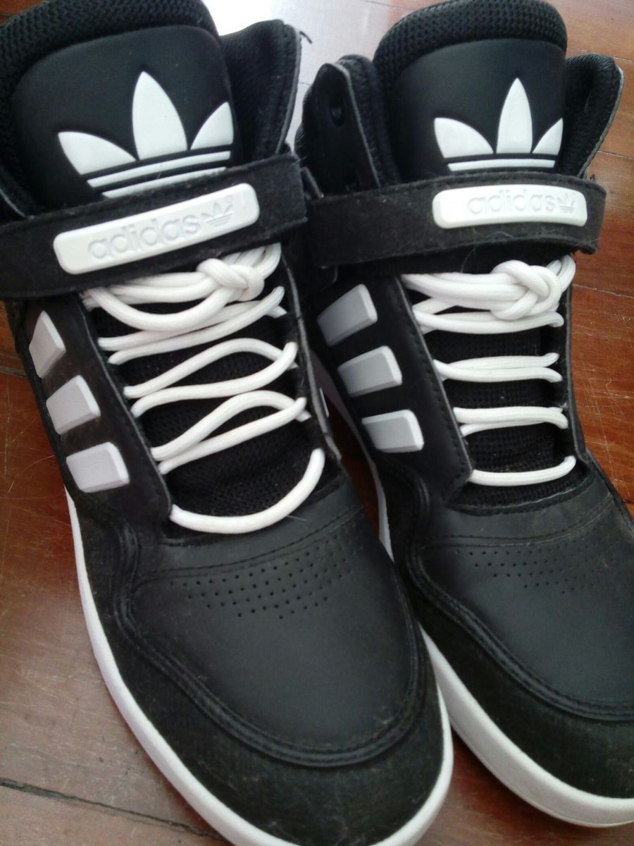 botinha adidas feminina