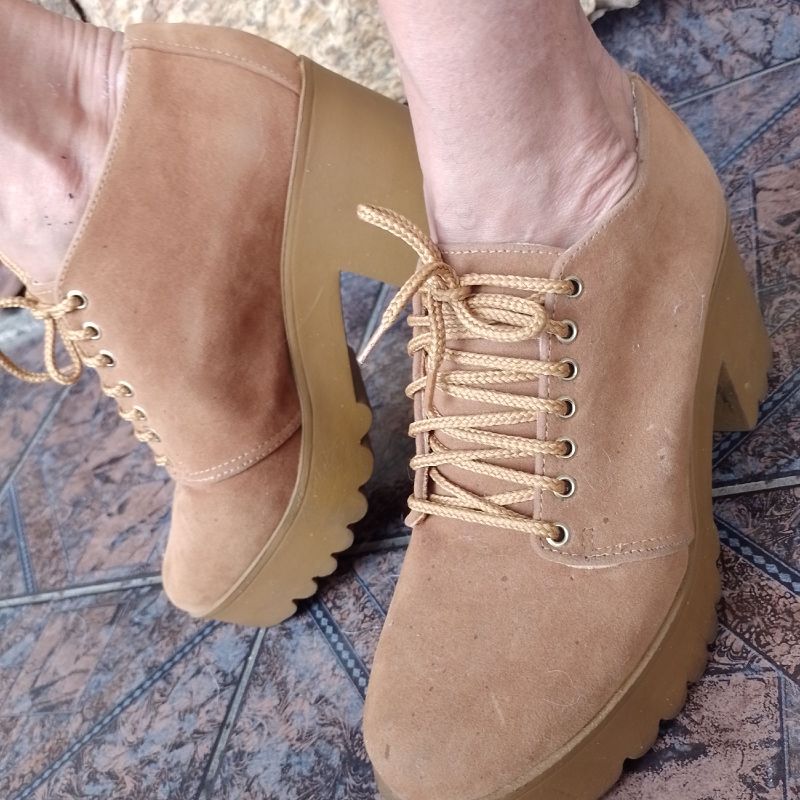Botinha constance best sale