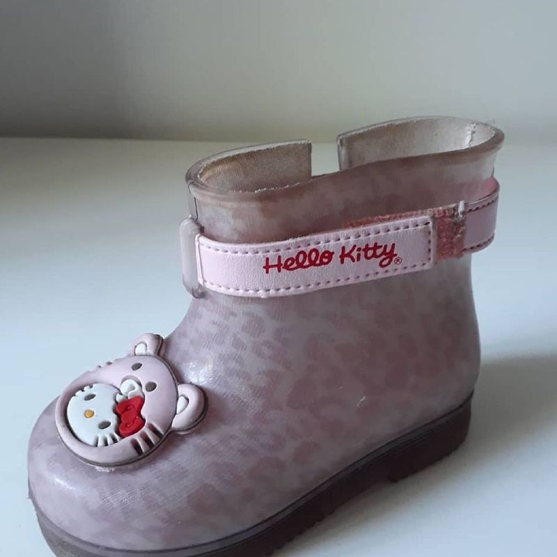 Botinha hello hot sale kitty