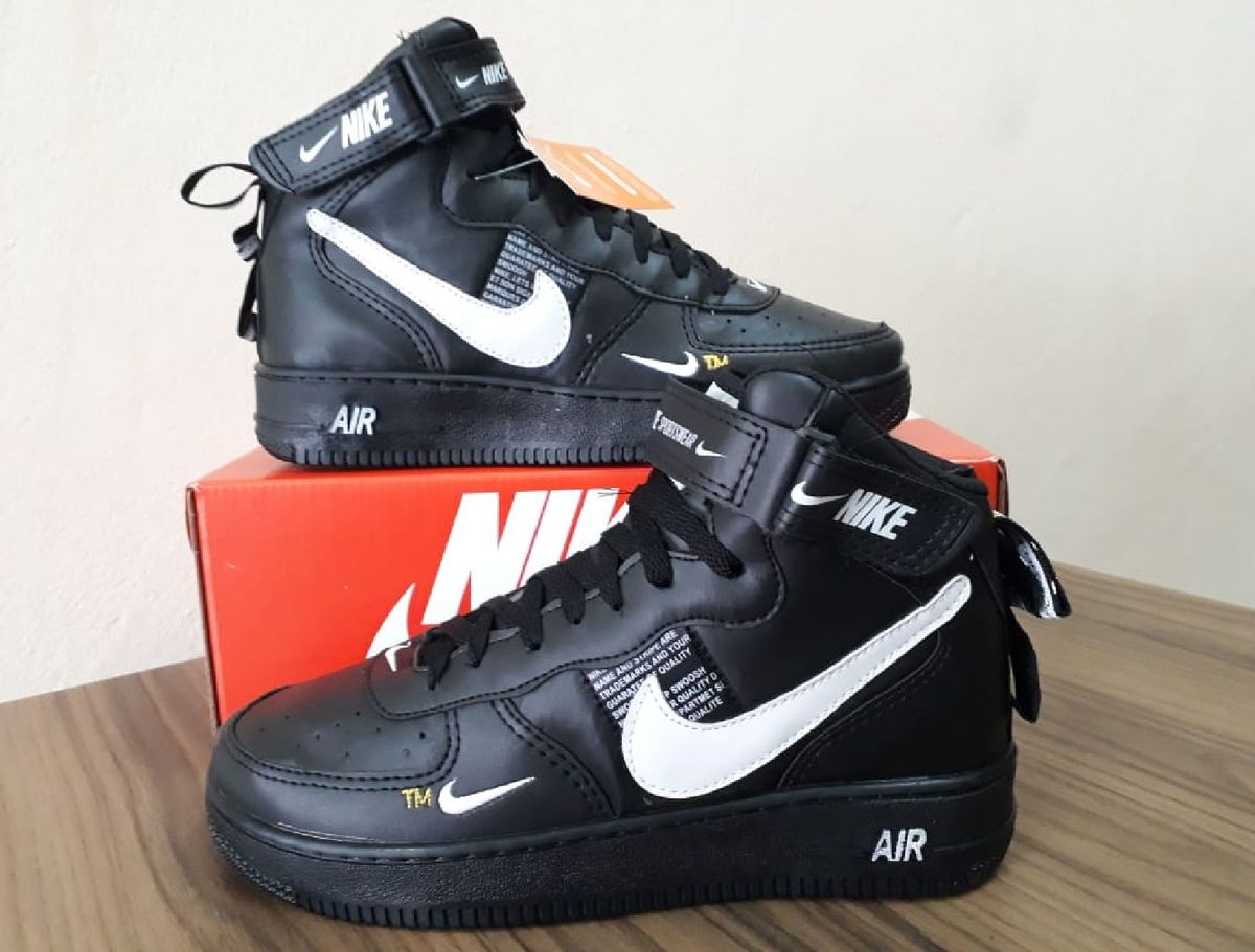botinha nike air force feminino