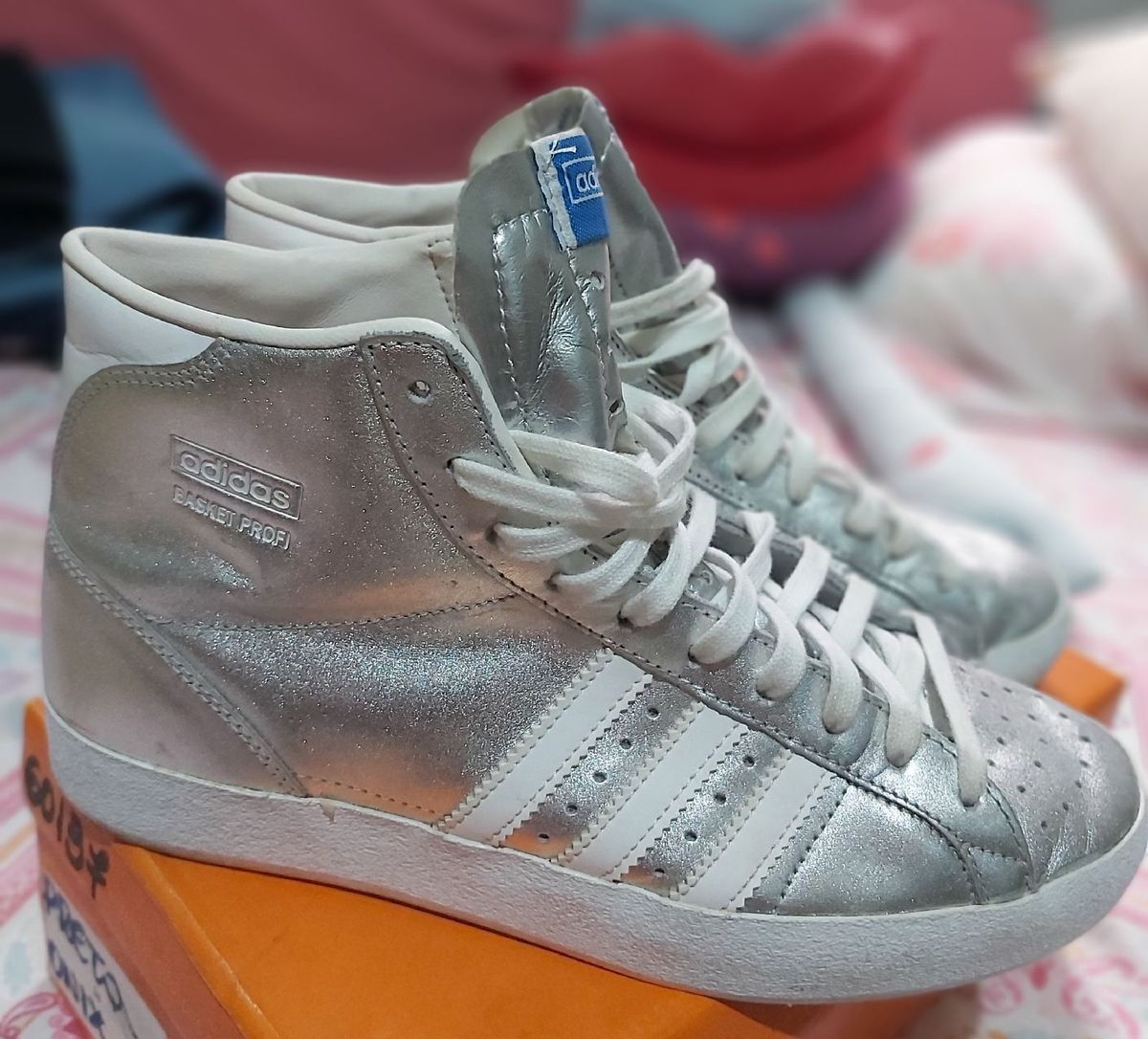 botinhas da adidas