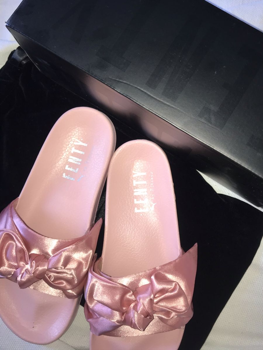 chinelo puma fenty rihanna rosa