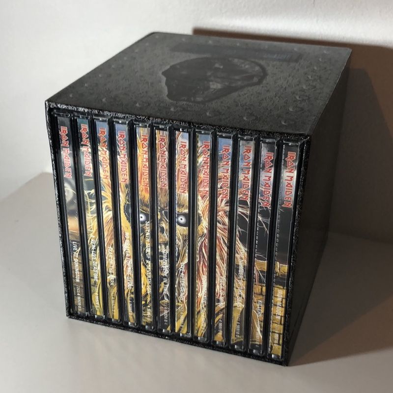 Box Cds Iron Maiden | Item de Música Usado 59112980 | enjoei