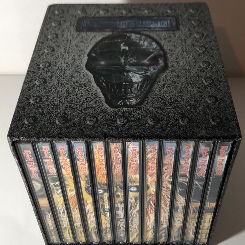 Box Cds Iron Maiden | Item de Música Usado 59112980 | enjoei