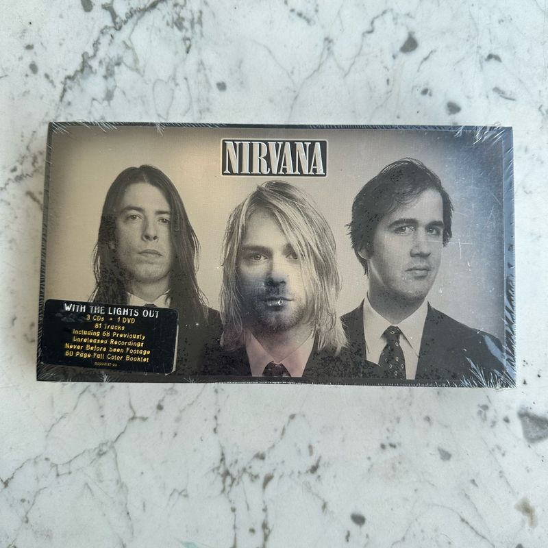 Box Nirvana - With The Lights Out (Edição Limitada Especial
