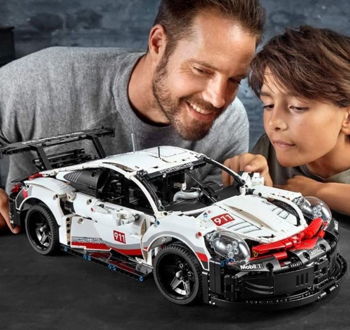 Technic: high quality Porsche 911