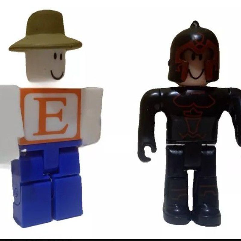 Brinquedo Roblox 5 Personagens e Acessórios, Brinquedo Roblox Usado  90820090