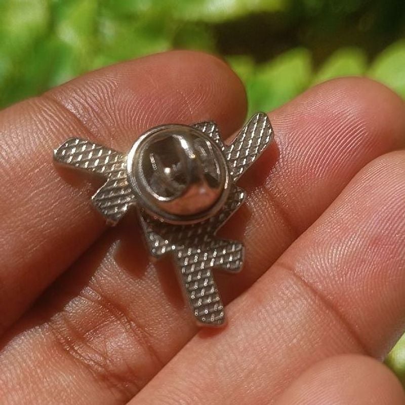 Broche/Pin/Uem | Pink Usado 112445516 | enjoei