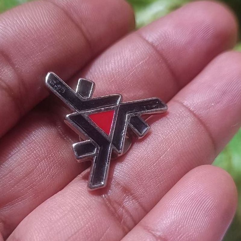 Broche/Pin/Uem | Pink Usado 112445516 | enjoei
