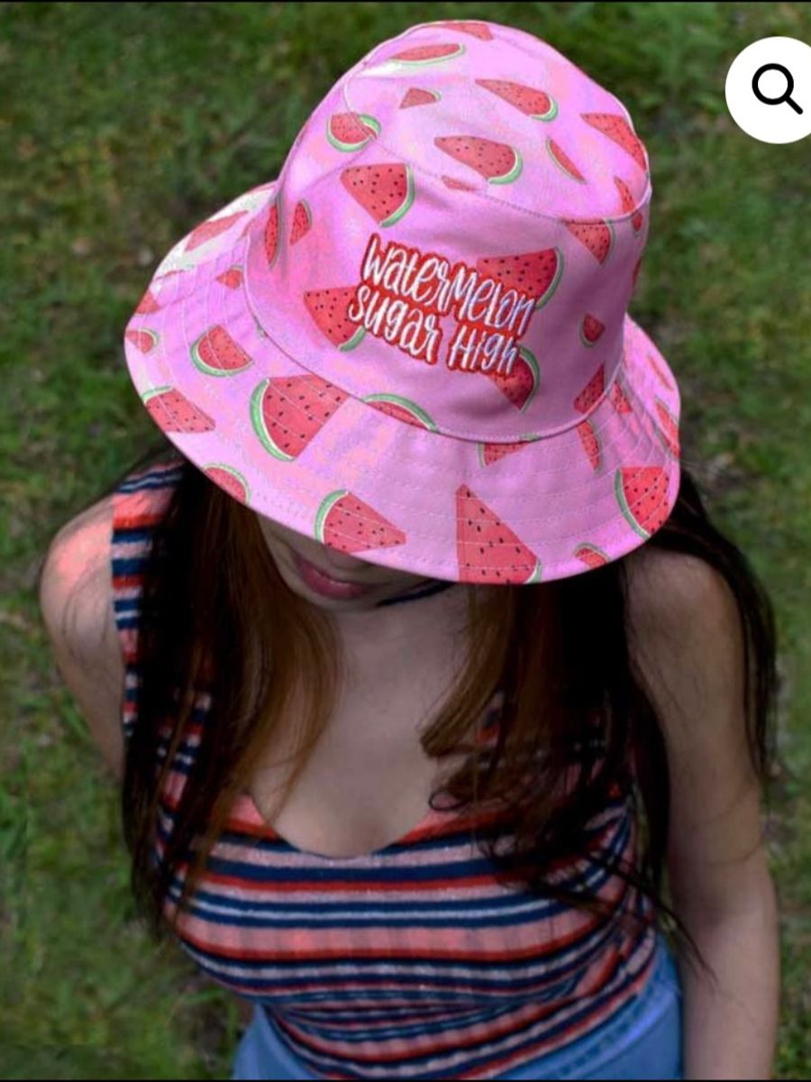 Bucket Hat Watermelon Sugar Chapéu Feminino Babydoll Nunca Usado