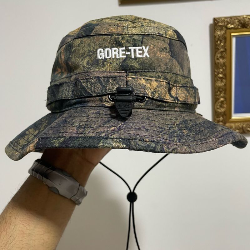 Bucket Palace X Gore-Tex Impermeável | Palace Nunca Usado