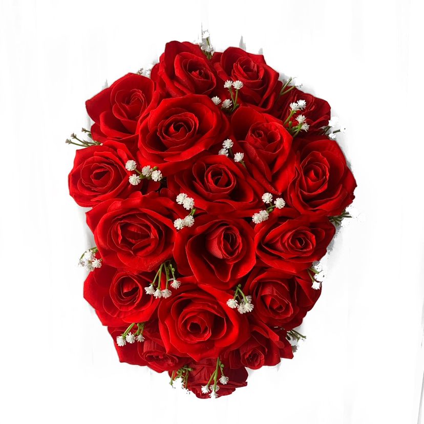 Buquê de Noiva Cascata Rosas Vermelhas (Bc89) | Item de Decoração Karen  Flowers Nunca Usado 76881345 | enjoei