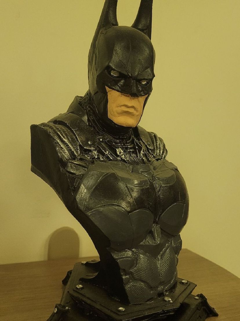 Busto Batman Cavaleiro Das Trevas | Filme e Série Batman Arkham Knight Usado  78496966 | enjoei