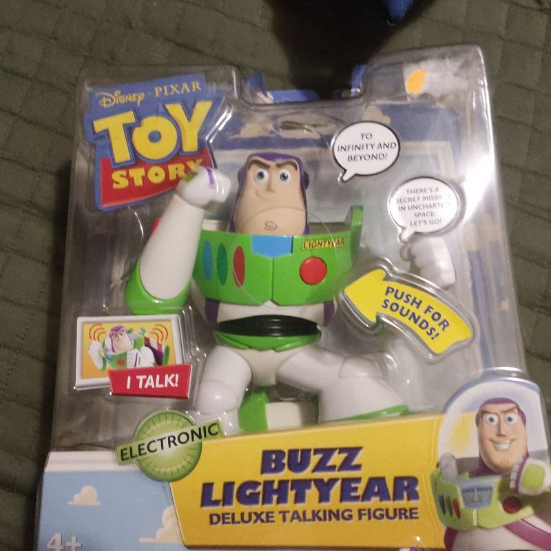 Disney buzz lightyear clearance action figure