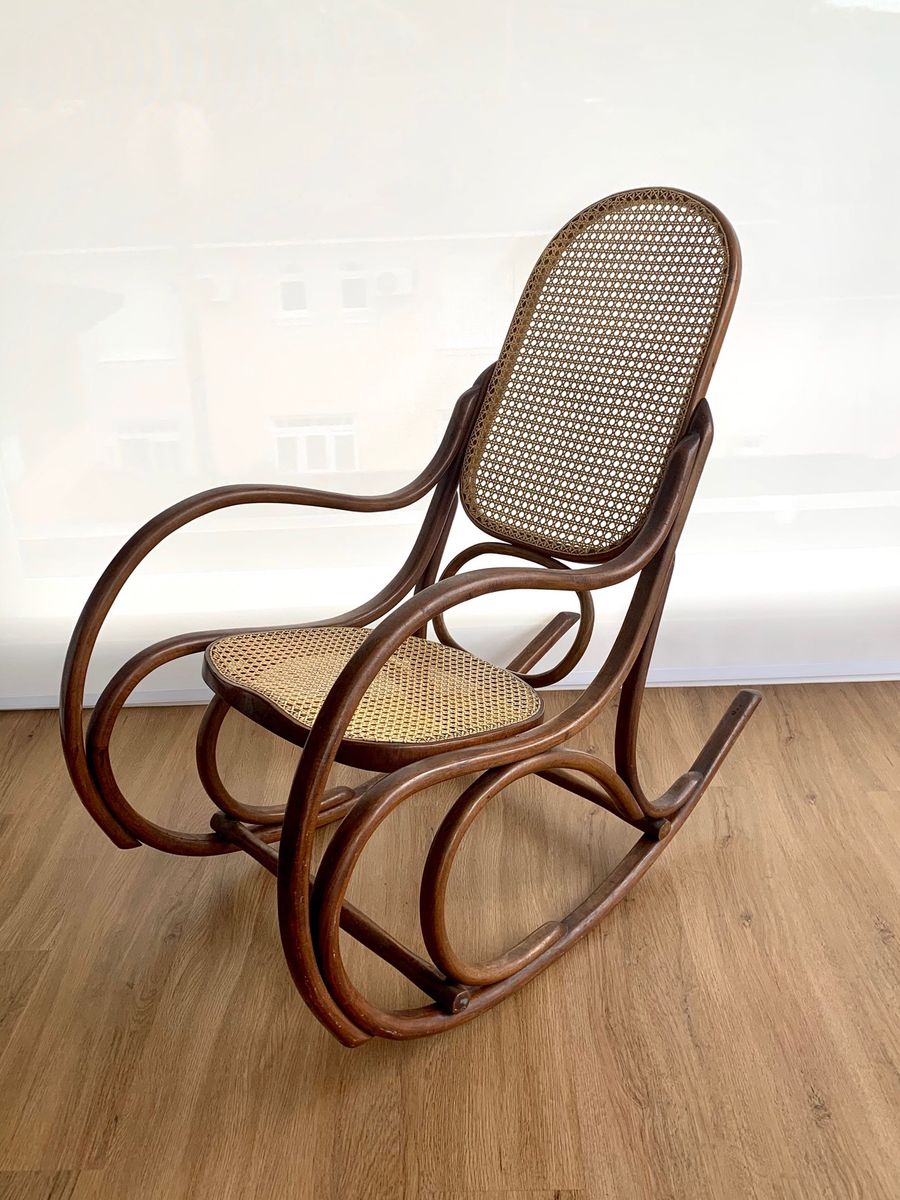 Cadeira de Balanço Antiga Cadeira Antiguesas Usado 68733927 enjoei