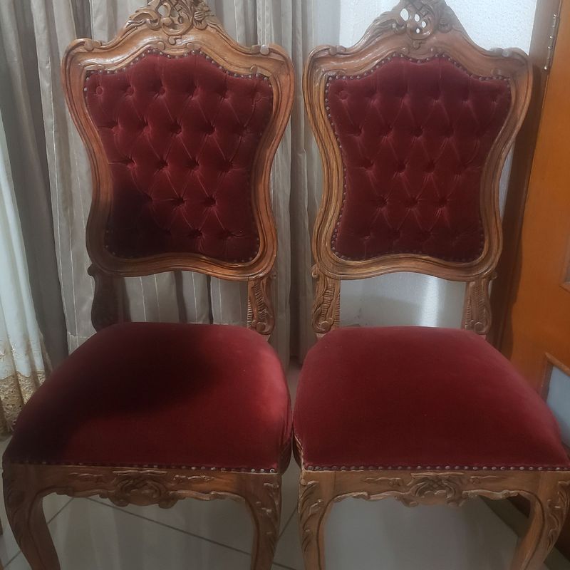 Compre Poltrona Luis Xv Original Sem Juros! - Na Victor Decor!