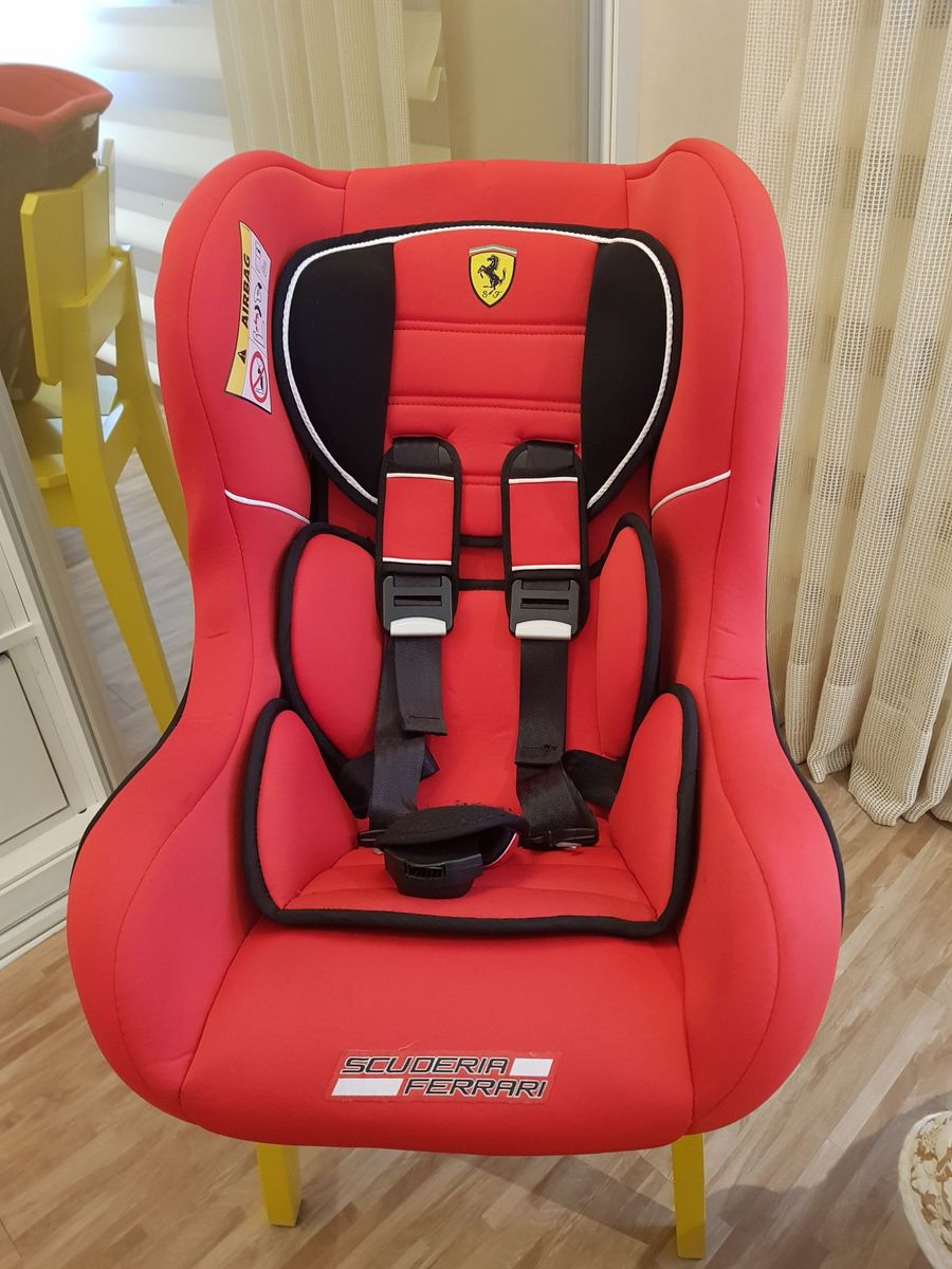 Cadeira Para Auto Ferrari Usada