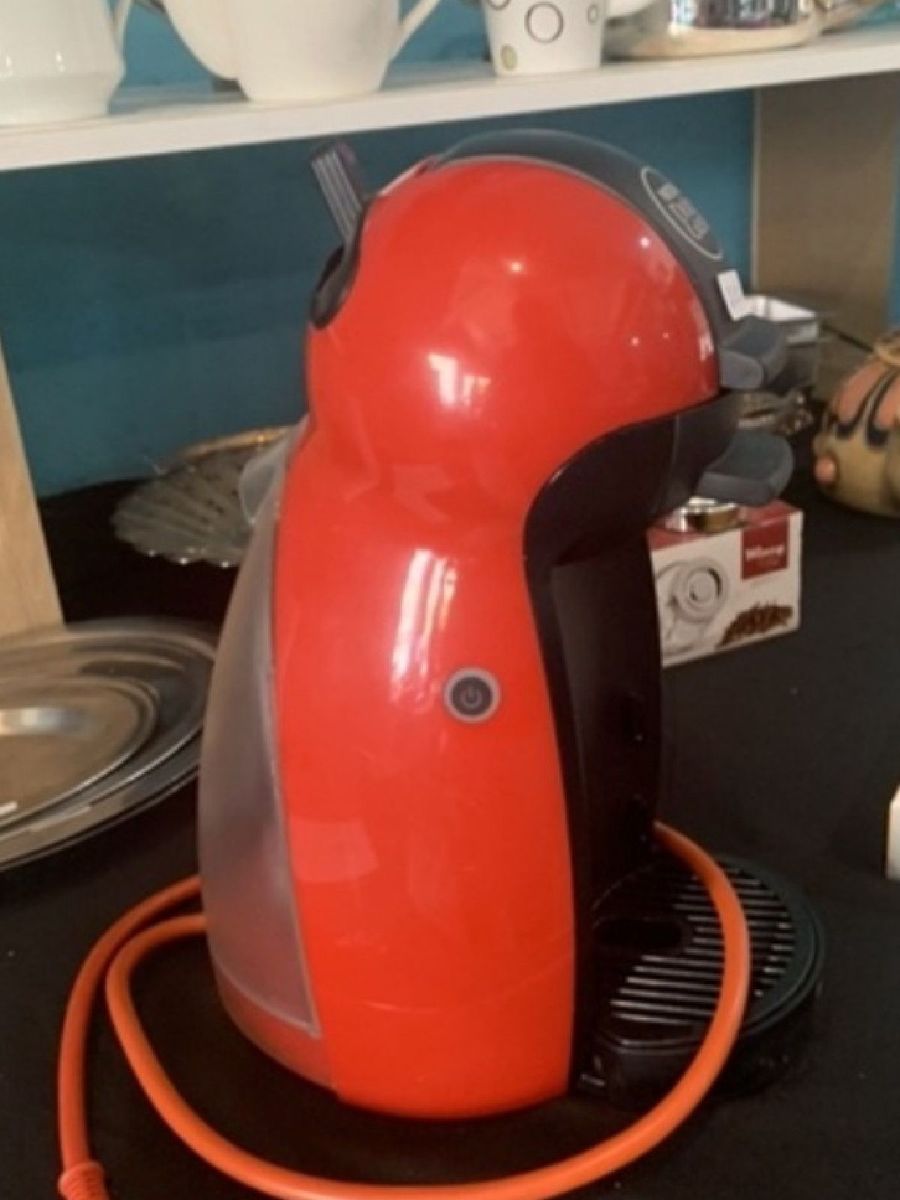 Cafeteira Espresso Arno Dolce Gusto Piccolo Dp06 Vermelha 110v Item