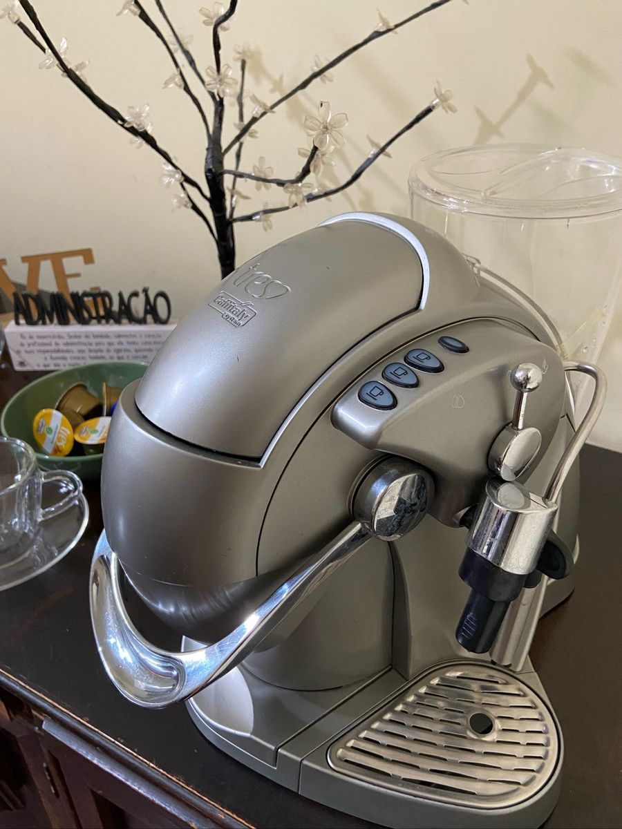 Cafeteira Expresso Multibebidas Três Corações | Eletrodoméstico Tres ...