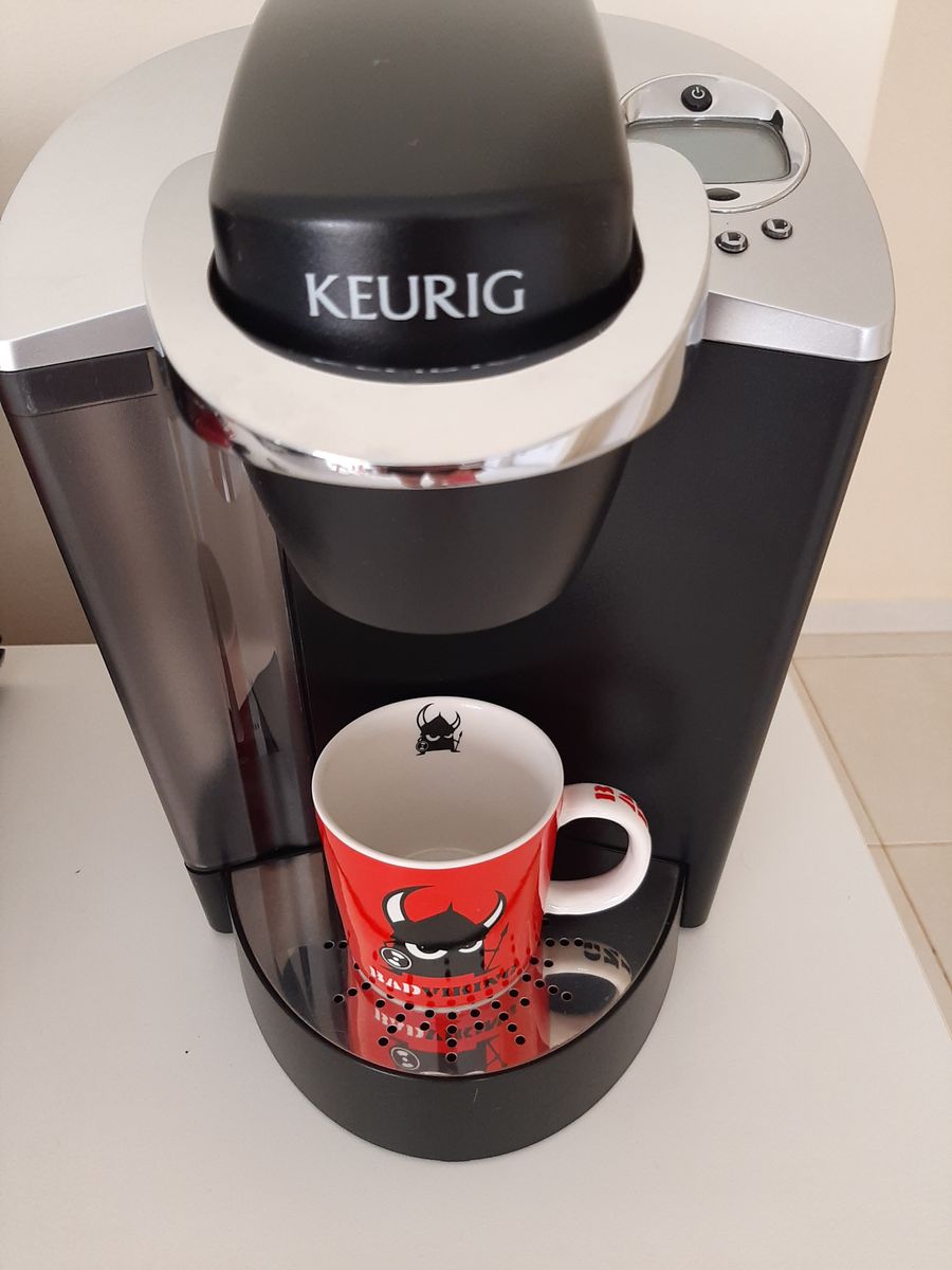 Cafeteira Keurig para Café Americano B60 110v