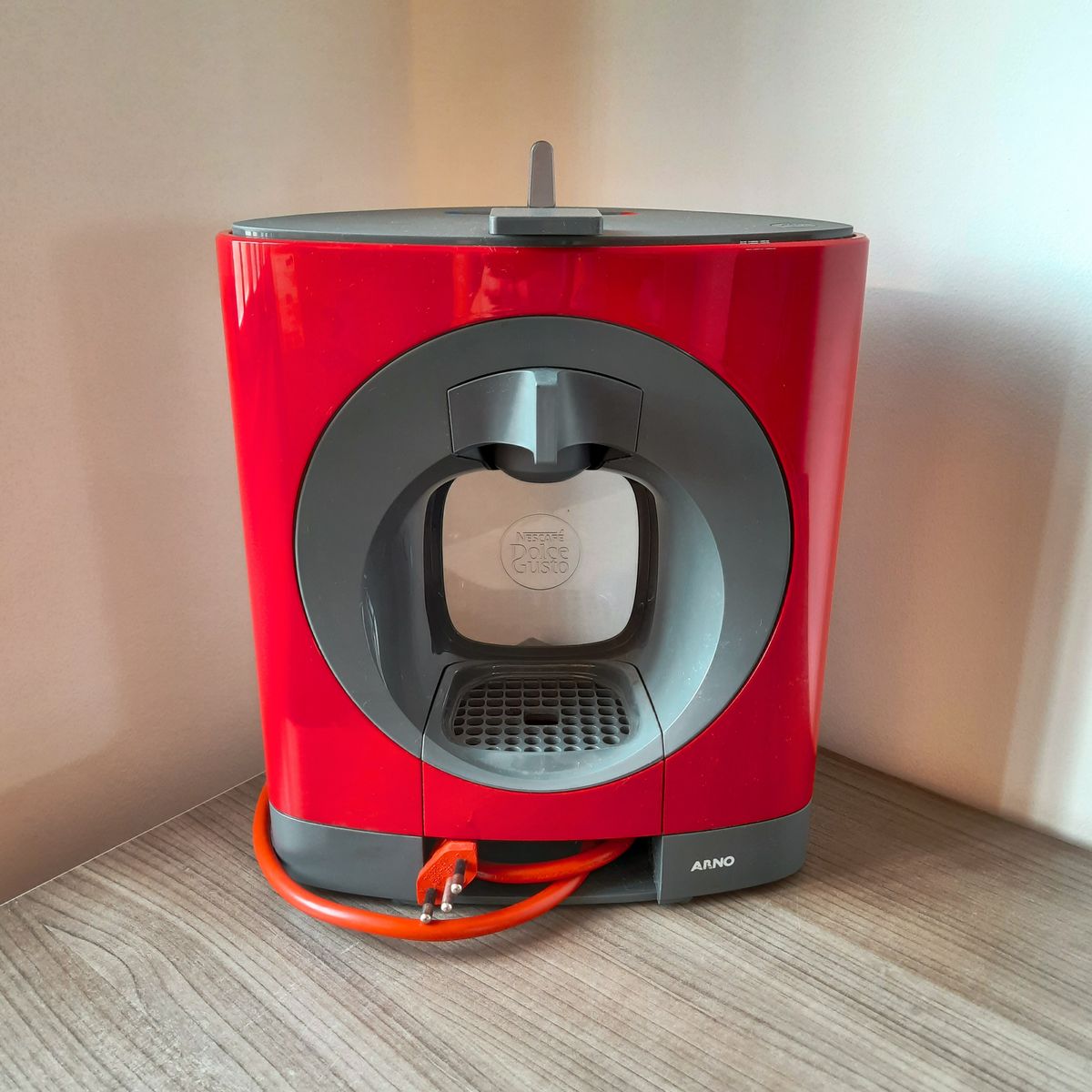 Cafeteira Nescafé Arno Dolce Gusto Oblo Vermelha 110v Eletrodoméstico Arno Nunca Usado