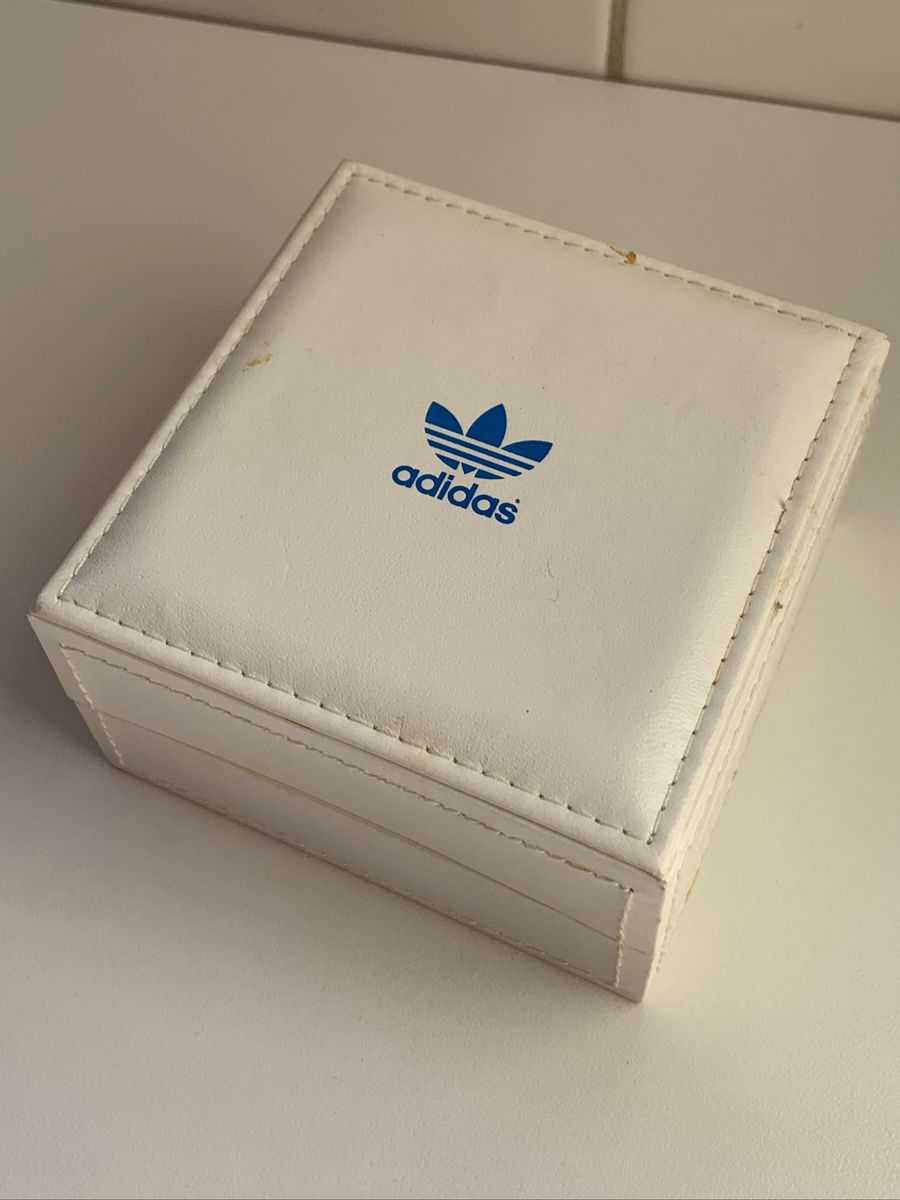 Adidas watch box new arrivals