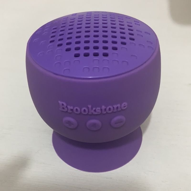 Caixa de Som Prova D gua Pequena Item de M sica Brookstone Nunca Usado 44543528 enjoei