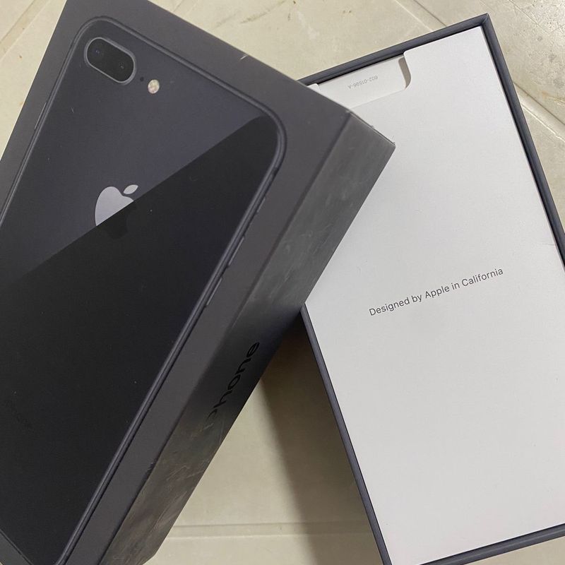Caixa Iphone 8 Plus Space Gray | Apple Usado 100654081 | enjoei