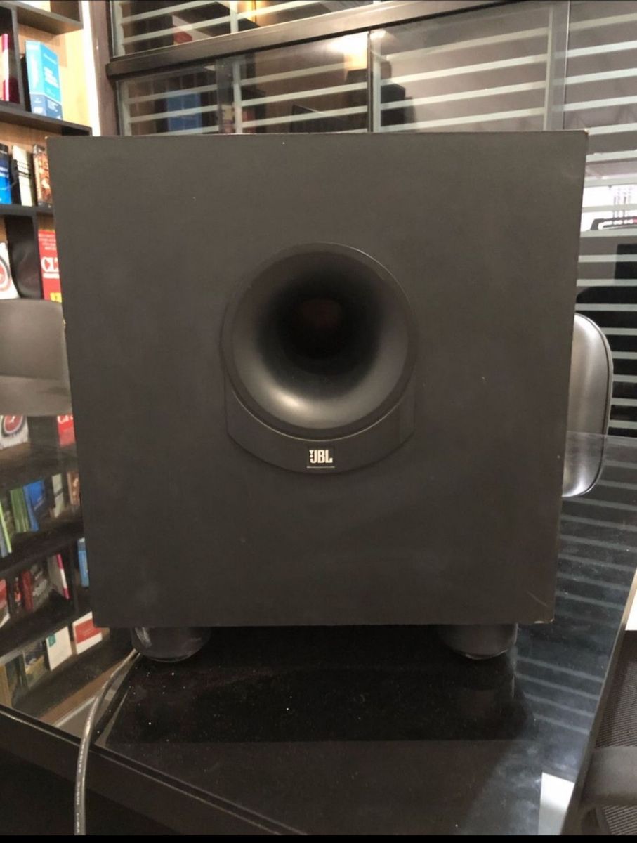 Caixa Subwoofer Jbl Sub 135 Usada Funcionando Perfeitamente