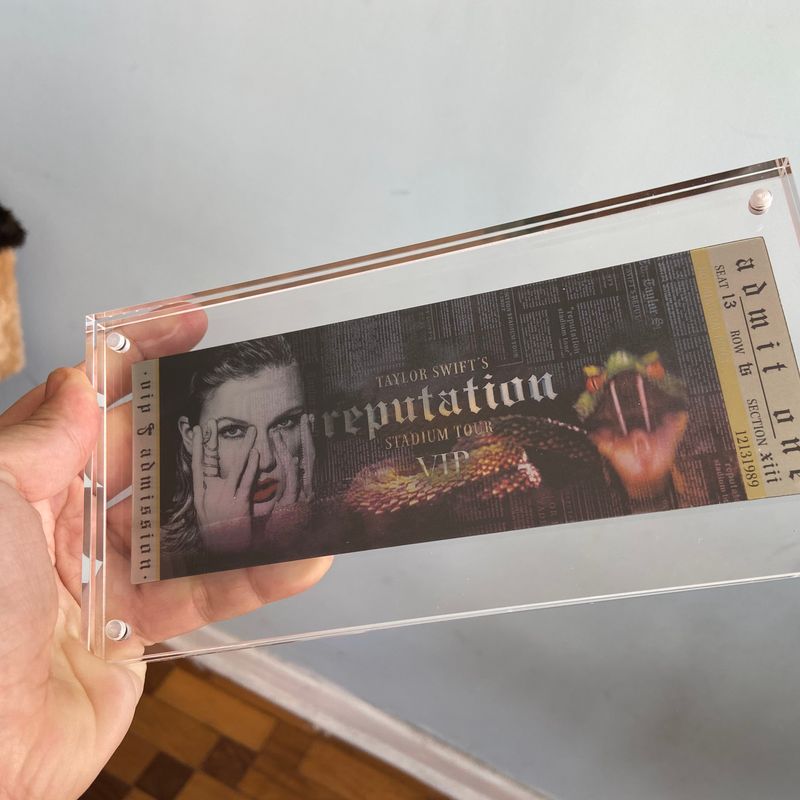 Caixa Vip Taylor Swift Reputation Stadium Tour 2018 | Item de