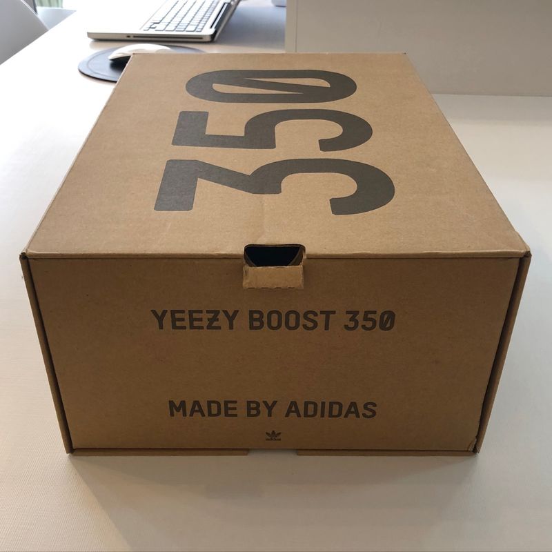 Caixa sales yeezy 350