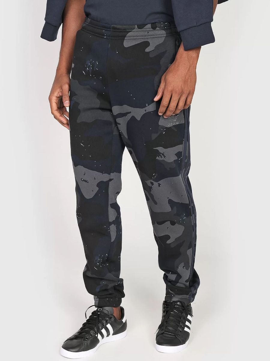 Calça store adidas camuflada