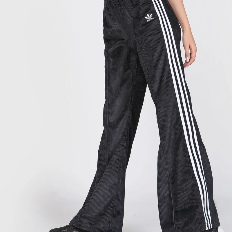 Calça Adidas Originals Wide Leg Veludo Cotelê Preta | Adidas Nunca